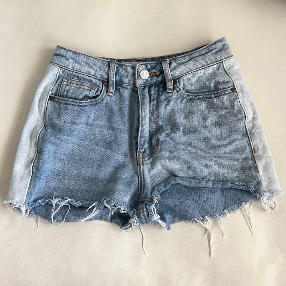 two-toned pacsun jean shorts size 22